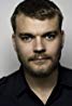 How tall is Pilou Asbaek?